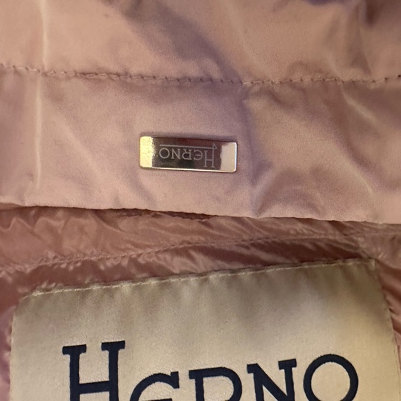 Herno Peplum ladies jacket, size 10-12 (46-48) - Picture 7 of 8